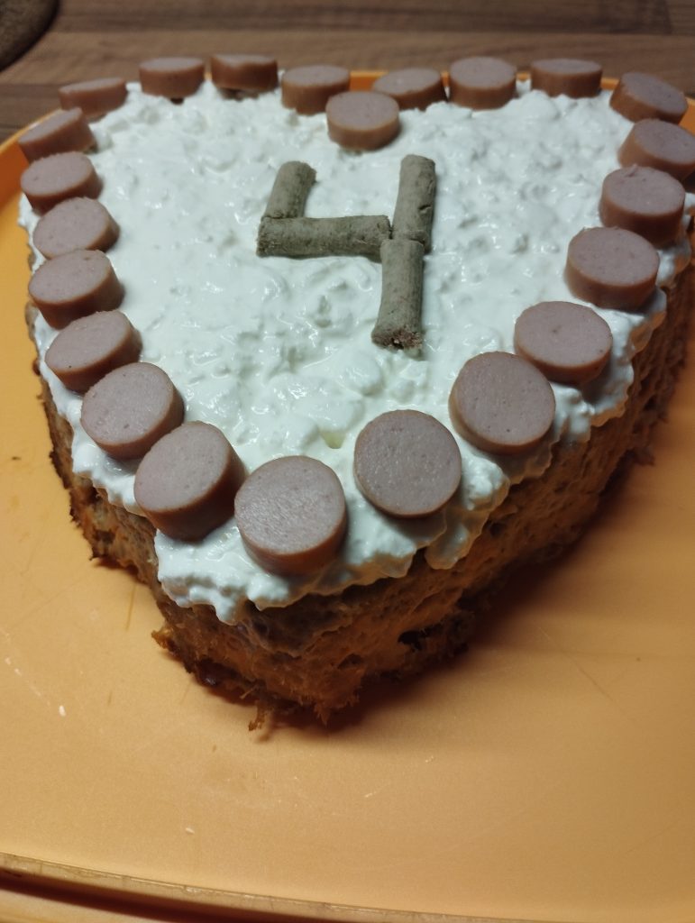 Hackfleischtorte für Hunde