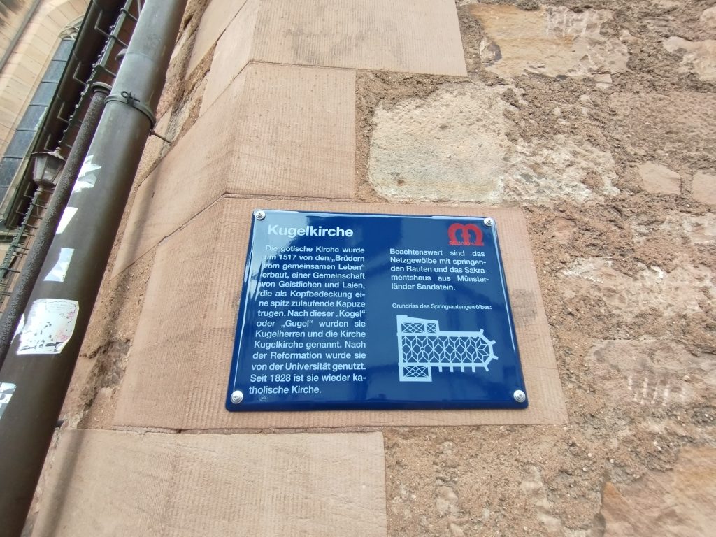 Kugelkirche/St. Johannes Evangelist
