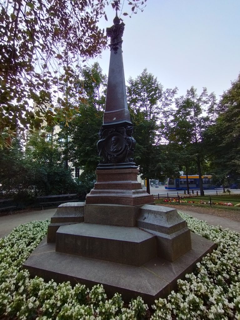 Plato-Dolz-Denkmal Leipzig