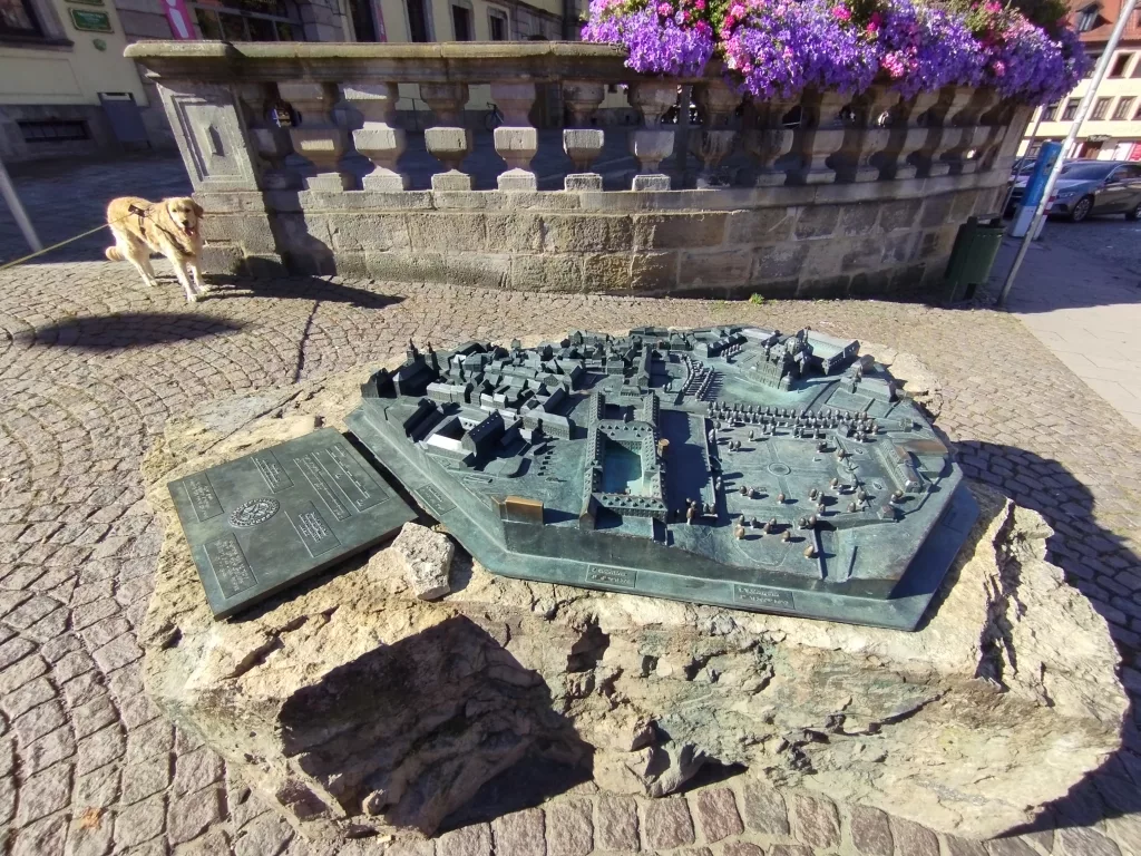 Bronzemodell der Stadt Fulda