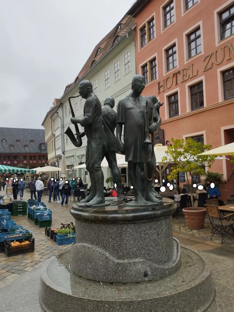 Marktplatz Quedlinburg - Denkmal Müneznbergmusikanten