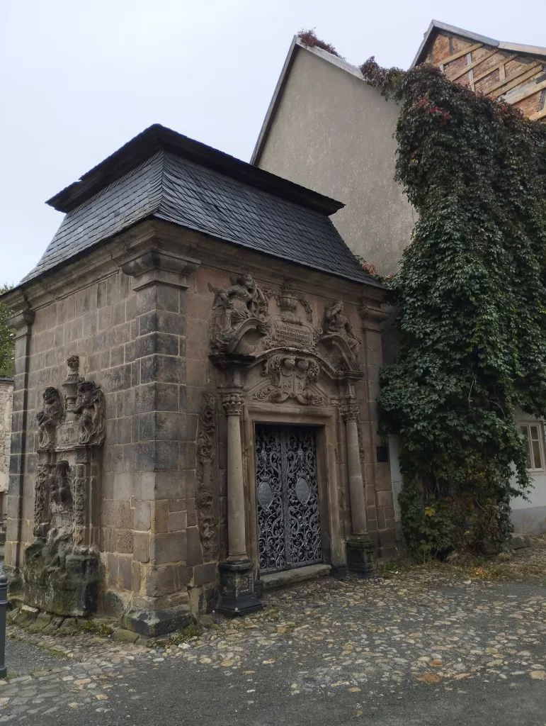 Goetzsche Mausoleum