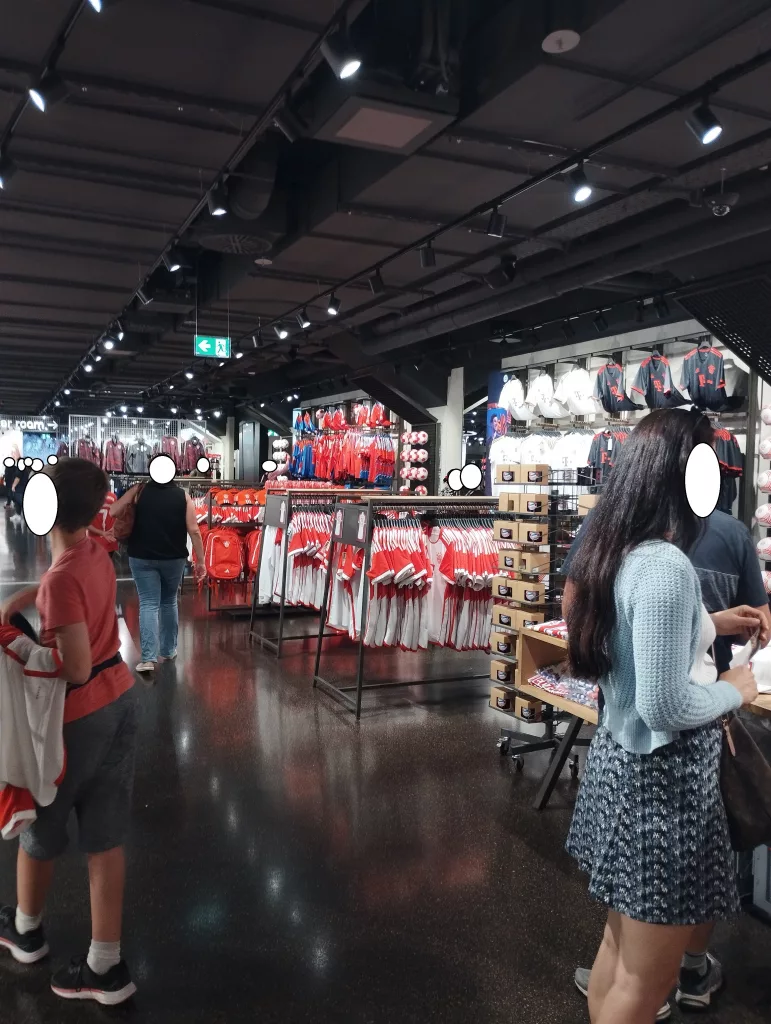 Allianz Arena München - FC Bayern Store