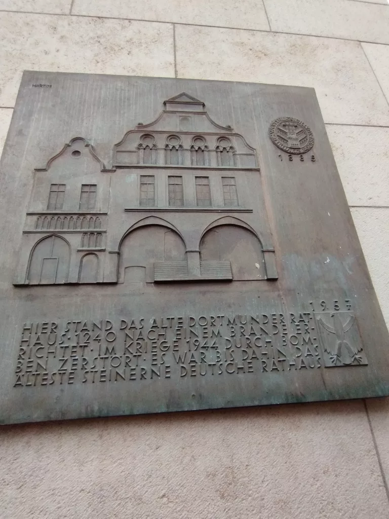 Markt Dortmund - Erstes Rathaus - Gedenktafel