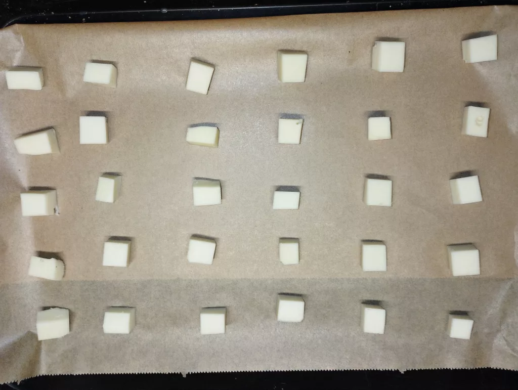 Gouda-Knusperwürfel - Emma's Pfoten-Küche