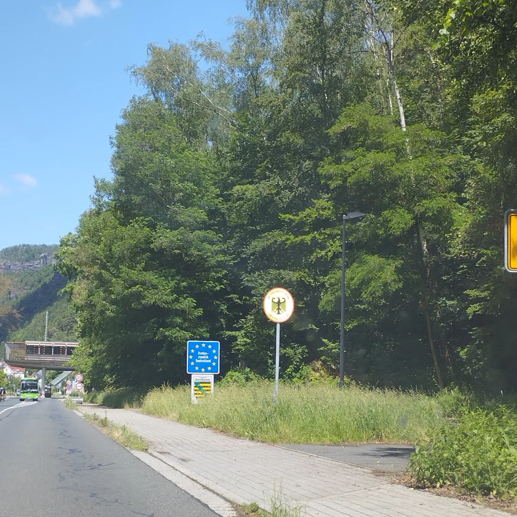 Hřensko (Herrnskretschen) in Tschechien - Grenze zu Deutschland