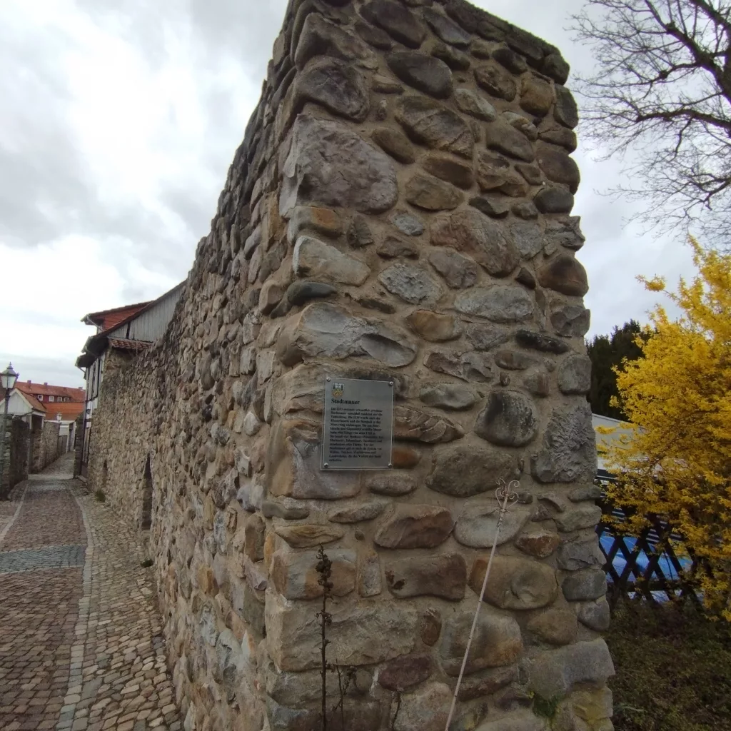Kuhhirtenturm und Stadtmauer - Osterode am Harz