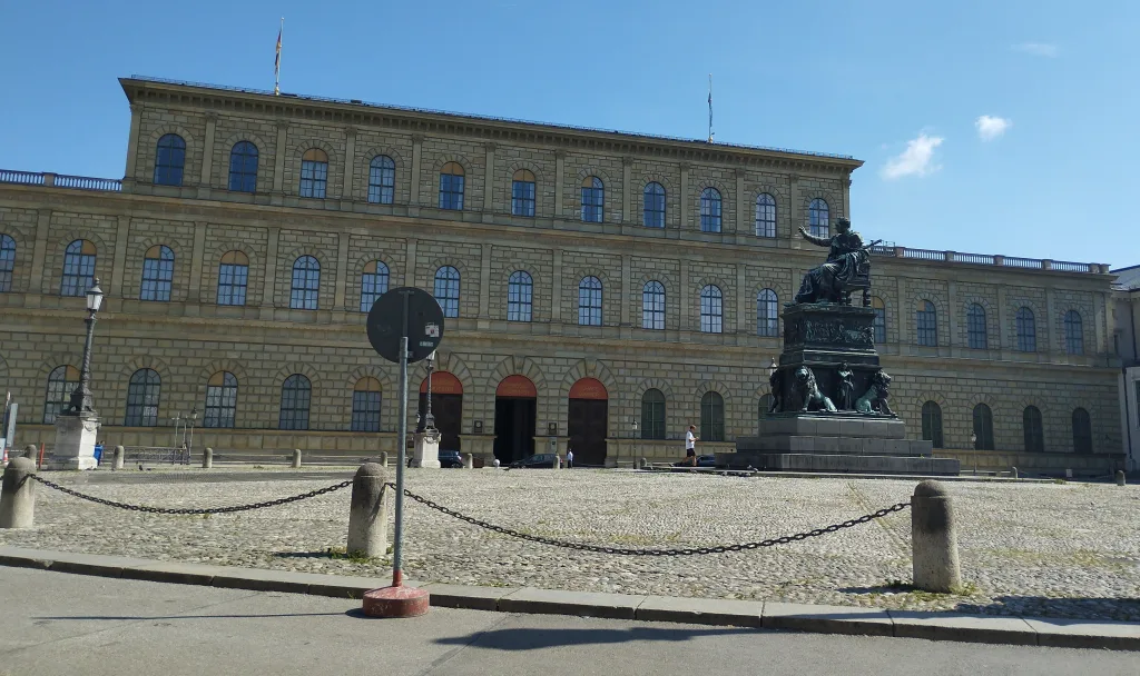 München - Max-Joseph-Platz