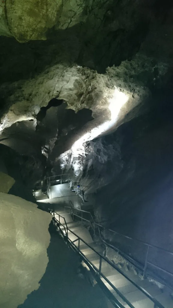 Kubacher Kristallhöhle