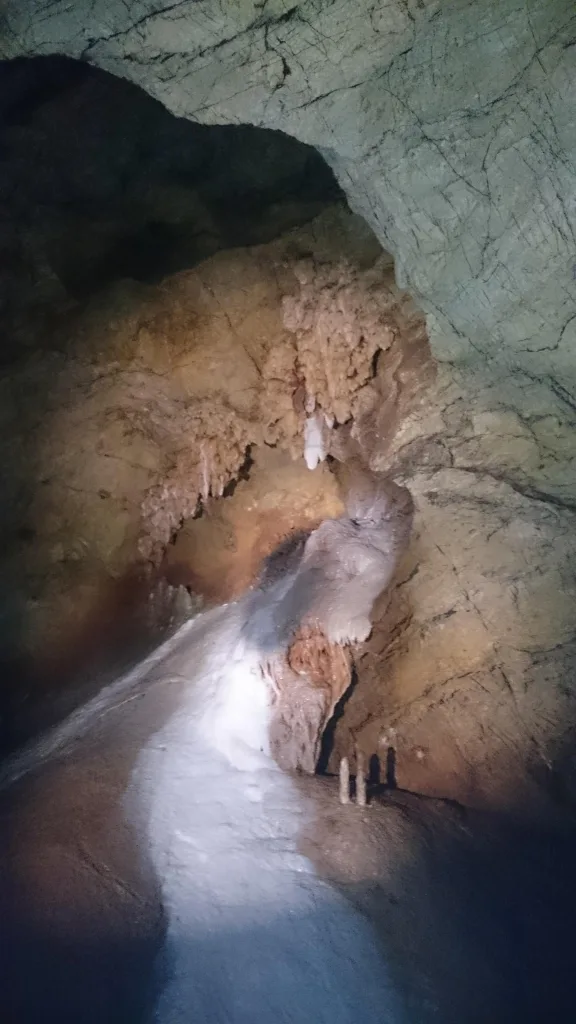 Kubacher Kristallhöhle